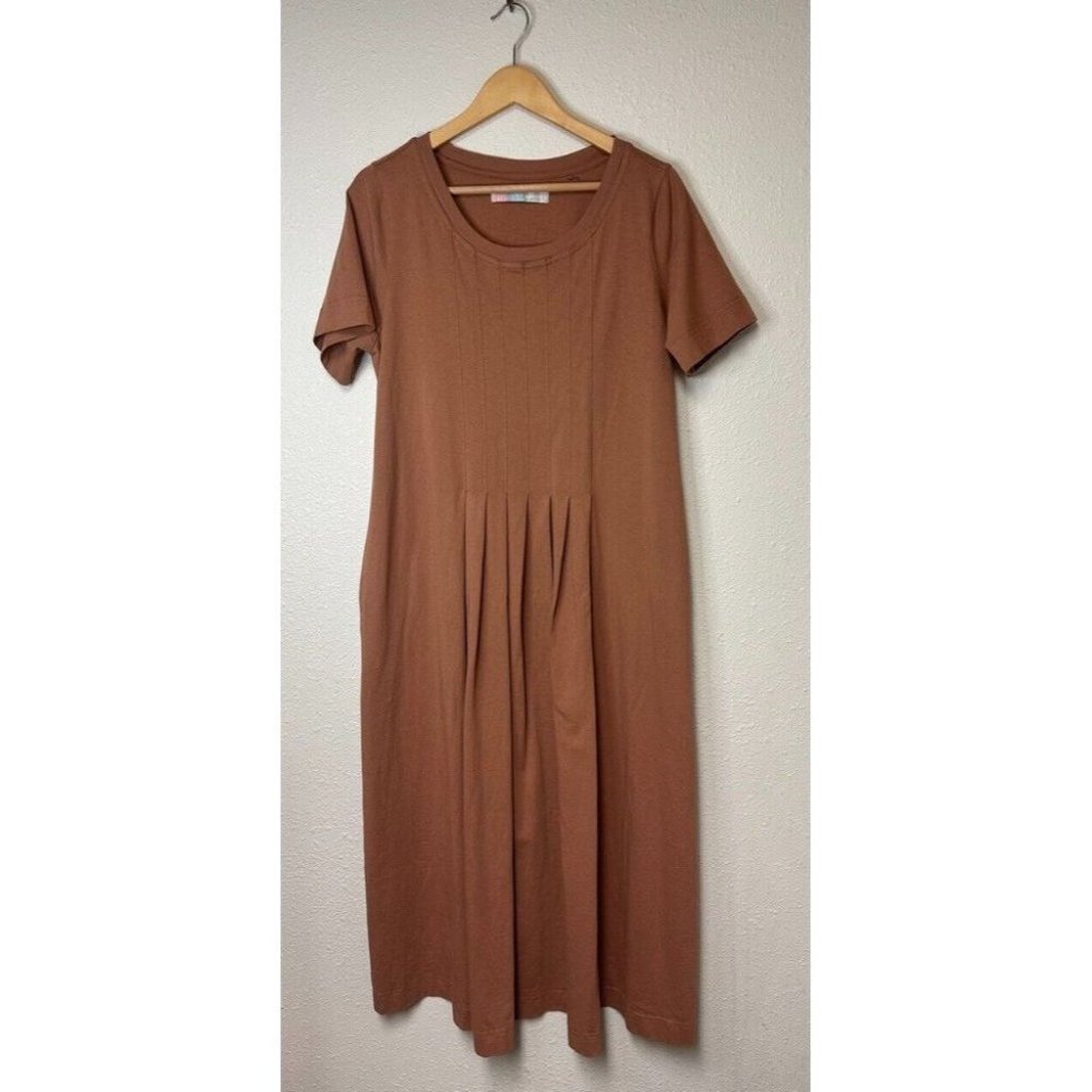 Free People Beach Maxi Dress with front pleats - super comfy! Size Large